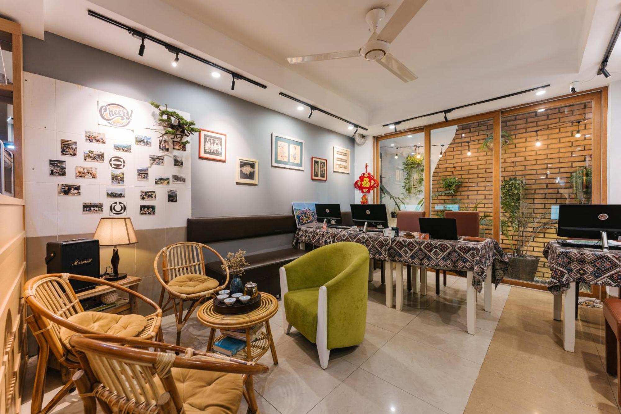 Cheers Hostel Hanoi Exterior foto